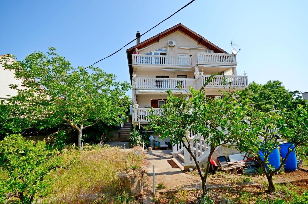 Apartment Branislava Rogoznica  Luaran gambar